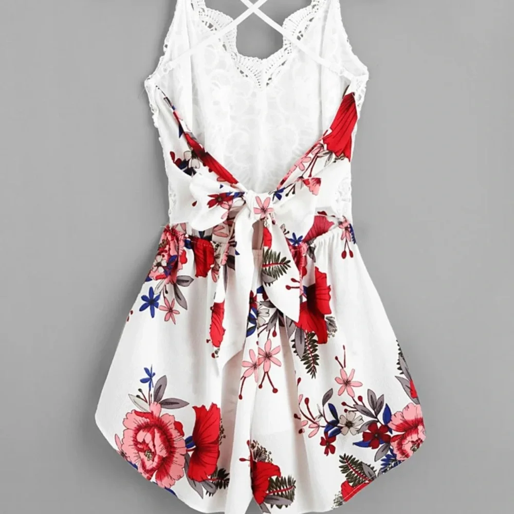 White Floral Romper - Picture 7 of 8